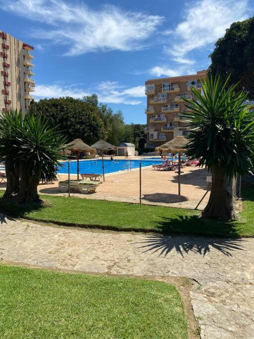 Loft Moderno - Vistas Mar Y Montana - Piscinas Apartment Benalmádena Exterior photo
