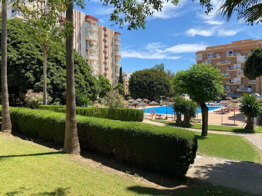 Loft Moderno - Vistas Mar Y Montana - Piscinas Apartment Benalmádena Exterior photo
